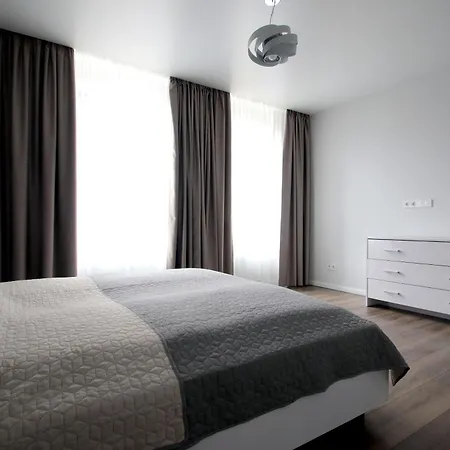 Smart Center Apartment *