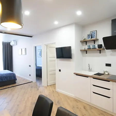 Smart Center Apartment *