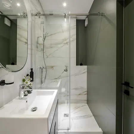 Smart Center Apartment Lemberg