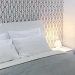 Smart Center Apartment *