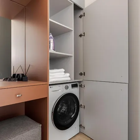 Smart Center Apartment Lviv