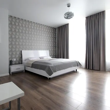 Smart Center Apartment