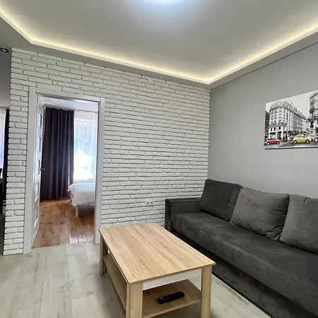 Smart Center Apartment Lviv