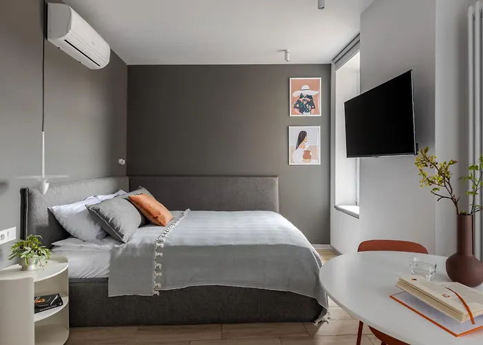 Smart Center Apartment *